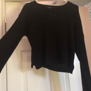 Adorable long sleeve, cropped sweater